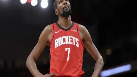 紫金军团陷困境，湖人创耻辱记录，单场最大分差输49分